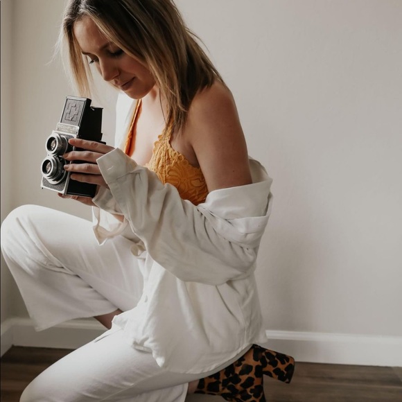 Anthropologie Jackets & Blazers - Linen blazer